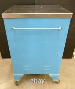 Cool VINTAGE STEEL Medical Institutional CABINET 33 x 20 x 16 ASYLUM FRESH