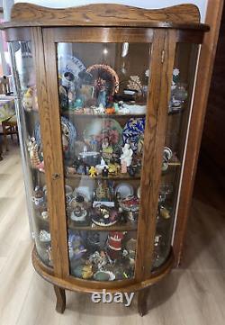 Curved Glass China Curio Footed Cabinet 4 Shelfs Solid Oak 61.5x 34. ALL COLLEC