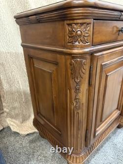 Delivery available Read description vintage solid wood hutch cabinet with lights