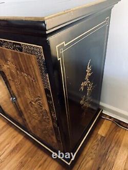 Drexel Heritage oriental Chinoiserie Flip Top Rolling Bar Sideboard Serving Cart