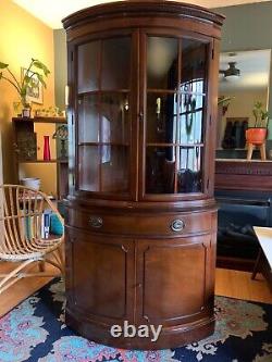 Drexel Travis Court 1940's USA Federal Style Mahogany Bow Front Corner Cabinet