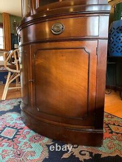 Drexel Travis Court 1940's USA Federal Style Mahogany Bow Front Corner Cabinet