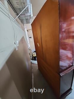 Duncan Phyfe 1940 Georgian-style Mahogany Traditional China Cabinet