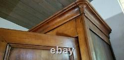 ELEGANT ANTIQUE LATE 18c FRENCH OAK MARRIAGE ARMOIRE