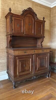 Early 19th Century Antique Wood Hutch Cabinet with Incredible Hand Carved Detail