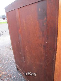 Early Antique Gustav Stickley Bookcase with Leaded Glass inv2014