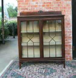 English Antique Mahogany 3 Shelf Chippendale Bookcase / 2 Door Display Cabinet