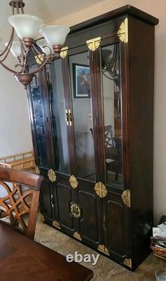 Estate Sale Vintage Bernhardt Asian Campaign Lighted 6 Door China Hutch Euc