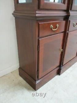 Ethan Allen 18th Century Mahogany Banded China Cabinet Breakfront Curio Hutch