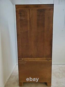 Ethan Allen Bookcase French Country Display Cabinet Shell Carved Fin. 236 B