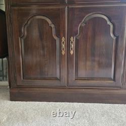 Ethan Allen Georgian Court Cherry Lighted Display Cabinet
