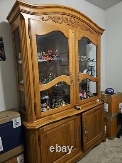 Ethan Allen'Legacy' French Country Style China Cabinet