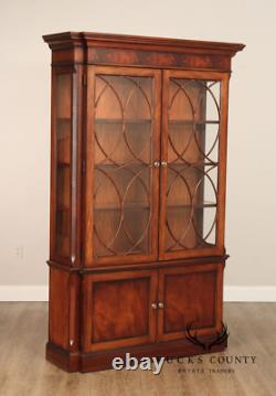 Ethan Allen'Newport' Mahogany China Cabinet