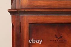 Ethan Allen'Newport' Mahogany China Cabinet