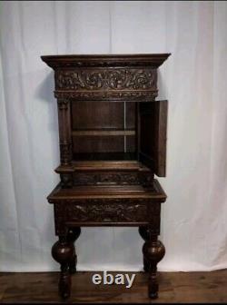 European Oak Wood Wine Cabinet