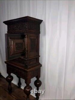 European Oak Wood Wine Cabinet