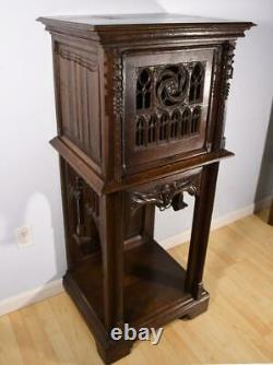 French Antique Gothic Revival Pedestal/Display Stand/Cabinet in Oak
