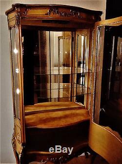 Gorgeous Antique French Louis Style Gold Gilt Vitrine Curio Display Cabinet