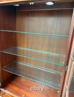 HENKEL HARRIS 2365 29 Banded Mahogany Breakfront China Cabinet