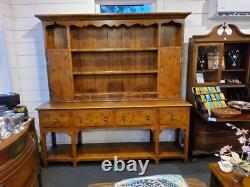 Henredon Hutch Antique Wood