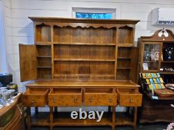 Henredon Hutch Antique Wood