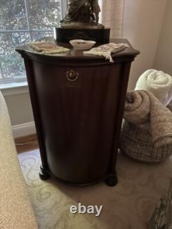 Herzog Mahogany Model 809 Music Cabinet