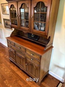 Hitchcock Hutch (Beautiful Cabinet) High Quality Craftsmanship