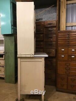 Hoosier Type Kitchen Cabinet Montgomery Ward Sellers