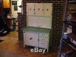 Hoosier cabinet painted vintage Borden Cabinets Indiana made a video of it