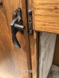 Hoosier-style Cabinet / Hutch