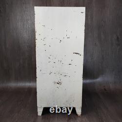 Industrial Metal Medical Cabinet White Steel Storage Locker 28 Freestanding Sm