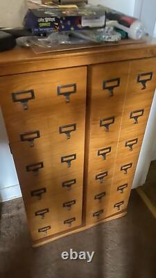 LESLIE DAME Librarian's Mission Style DVD/CD Cabinet for Media Storage Oak