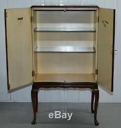 LOVELY VINTAGE CIRCA 1930s ART DECO BURR WALNUT DRINKS CABINET GLASS SHELVED