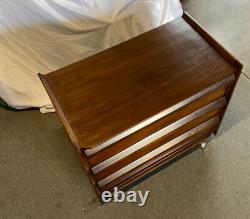 Lane, Furniture MCM, Walnut, Record Cabinet On Castors 1960's, Vintage, Retro