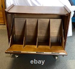 Lane, Furniture MCM, Walnut, Record Cabinet On Castors 1960's, Vintage, Retro