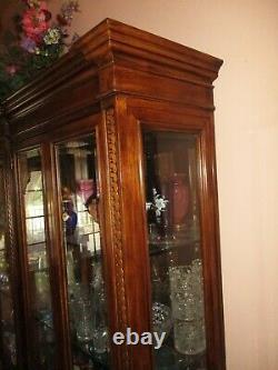 Large Henredon Drexel Darkwood Double Curio China Cabinet Lighted Full View