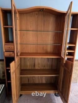 Lovely Danish Teak Hutch / Display Cabinet (Great Condition)