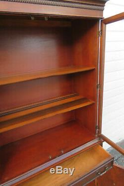 Mahogany 1940s Display Cabinet China Closet Cupboard 9931