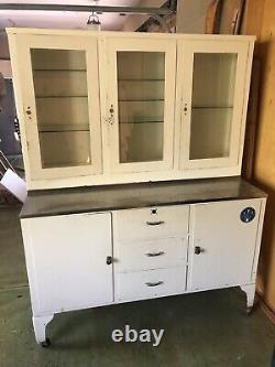 Medical Cabinet vintage Mid Century