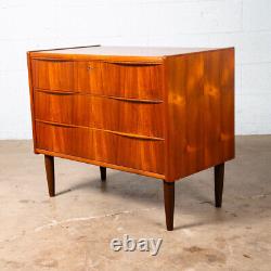 Mid Century Danish Modern Chest Drawers Dresser 3 drawer Teak Wood Denmark Table