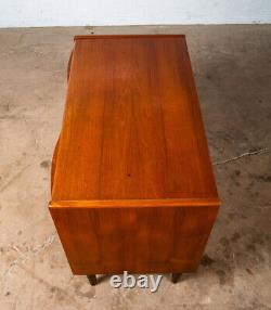 Mid Century Danish Modern Chest Drawers Dresser 3 drawer Teak Wood Denmark Table