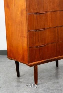 Mid Century Danish Modern Chest of Drawers Dresser Teak Wood Mobler 4 Vintage
