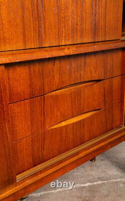 Mid Century Danish Modern Credenza Highboard Teak Sliding Doors Bar Mobler Mcm