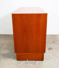 Mid Century Danish Modern Credenza Sideboard Cabinet Teak Poul Hundevad Media