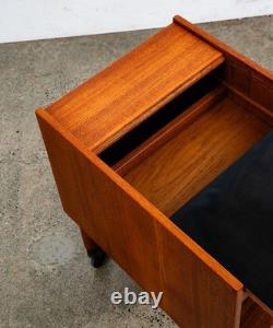 Mid Century Danish Modern End Table Craft Rolling Cart Teak Black Magazine Rack