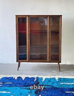 Mid Century Modern Broyhill Brasilia China Display Cabinet