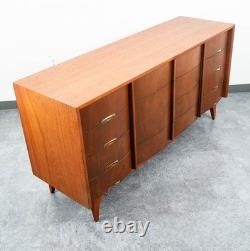 Mid Century Modern Credenza Dresser Mahogany American Martinsville 12 Drawers
