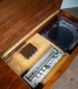 Mid Century Modern Credenza Stereo Console Acousti-Craft Walnut Record Player NM