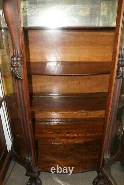 Old Antique Dark Oak LION HEADS Carved CURVED GLASS CHINA CABINET Claw Feet