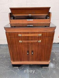 Outstanding Donald Deskey Art Deco Dentist Cabinet/bar